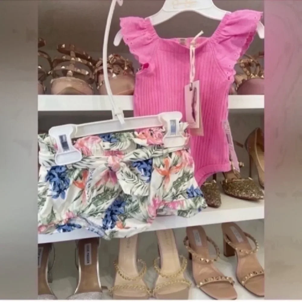 NWT Jessica Simpson Pink Tropical Short Set Size 0/3 M